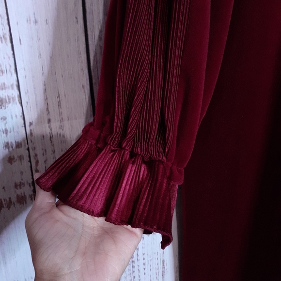 Velour ruby red maxi lounger house dress w ruffles - Picture 5 of 15